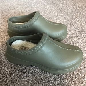 Green Ugg Tasman Rubber Slipper